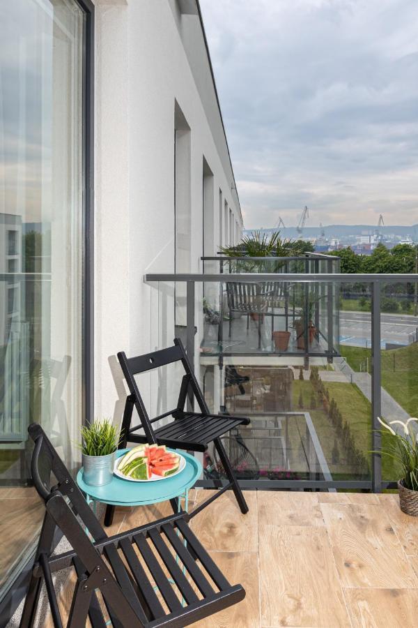 Goma Rent Gdynia Nadmorskie Tarasy Z Widokiem Na Morze Esterno foto